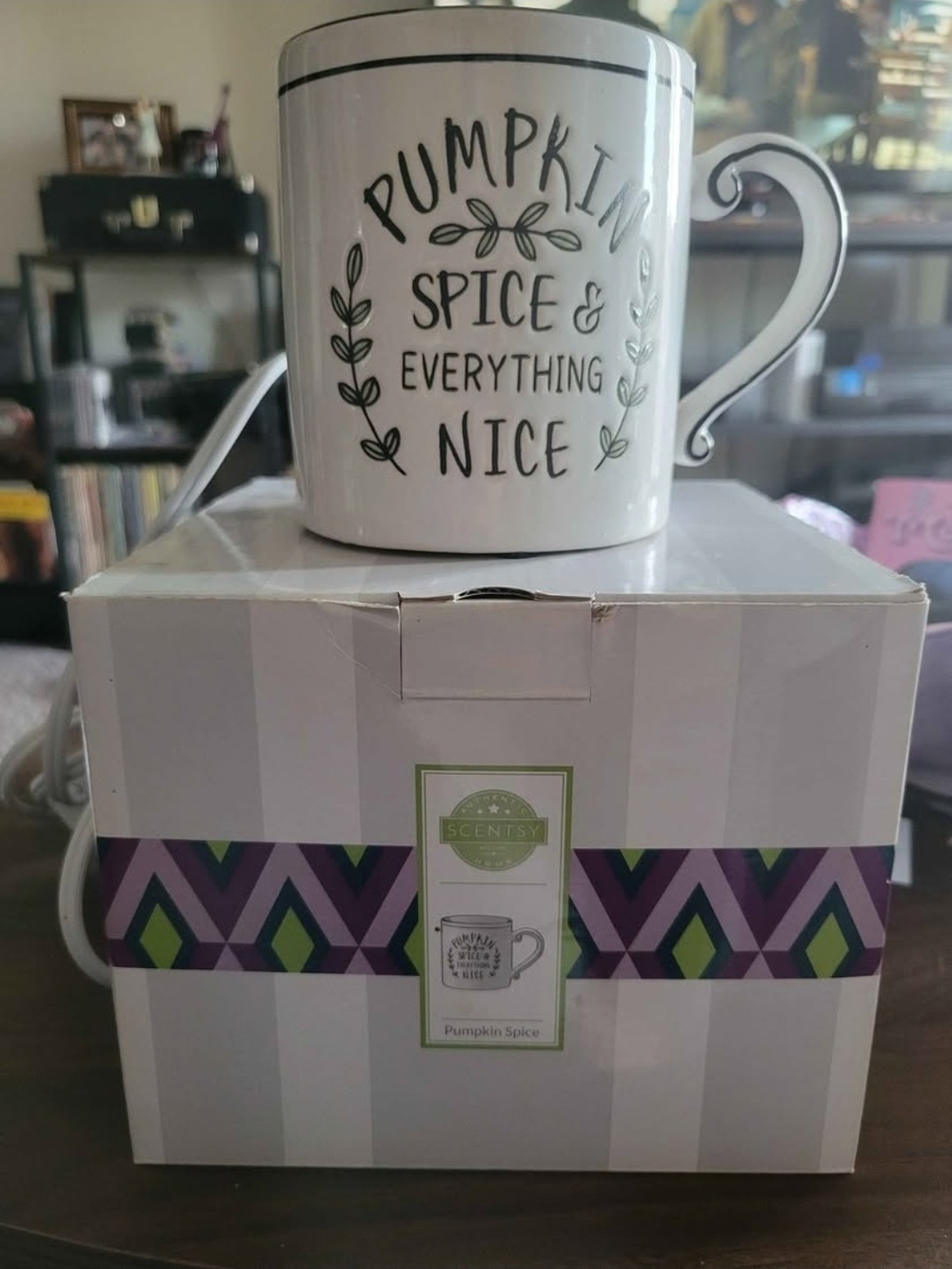 Scentsy Pumpkin Spice & Everything Nice Ceramic Mug Wax Warmer